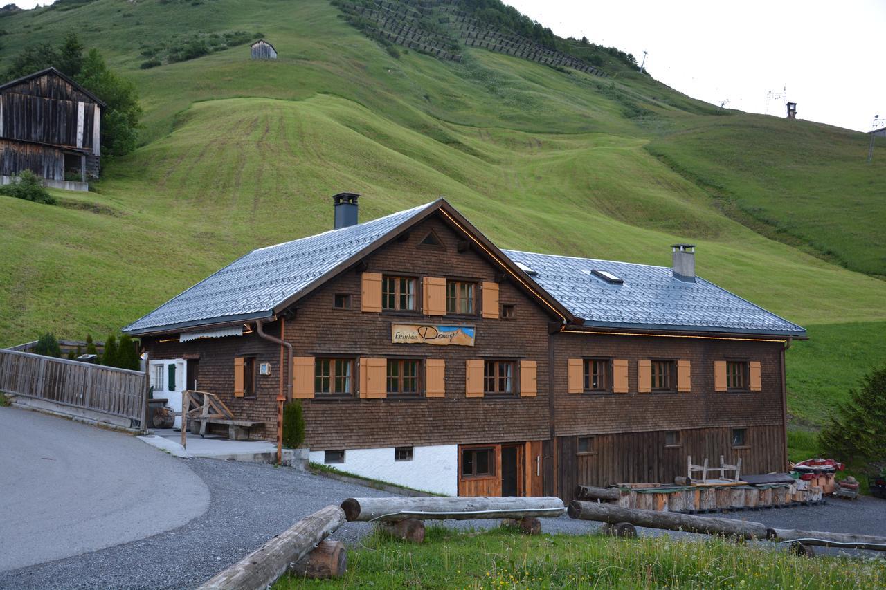 Alm - Chalet Domig Villa Damuels Exteriör bild