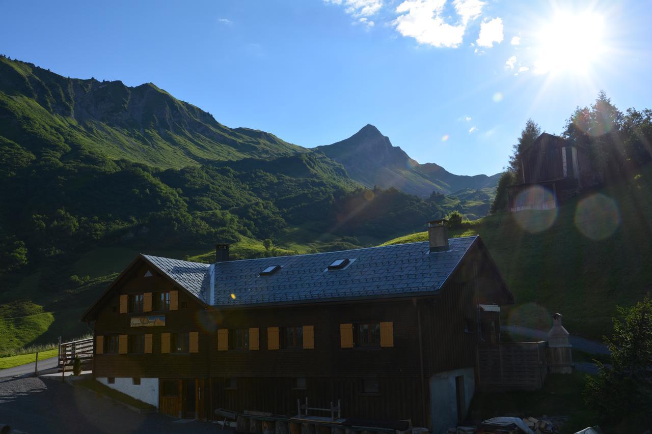 Alm - Chalet Domig Villa Damuels Exteriör bild