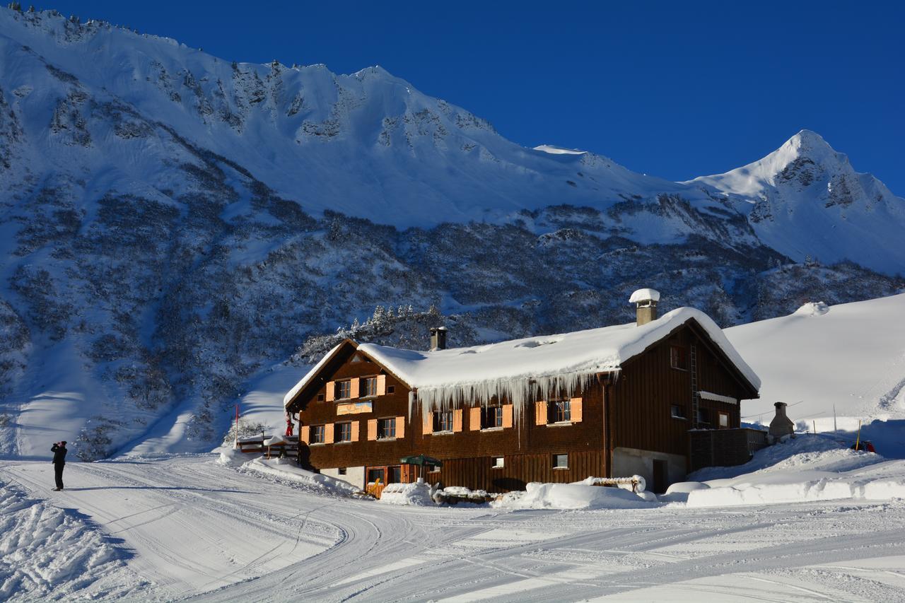 Alm - Chalet Domig Villa Damuels Exteriör bild